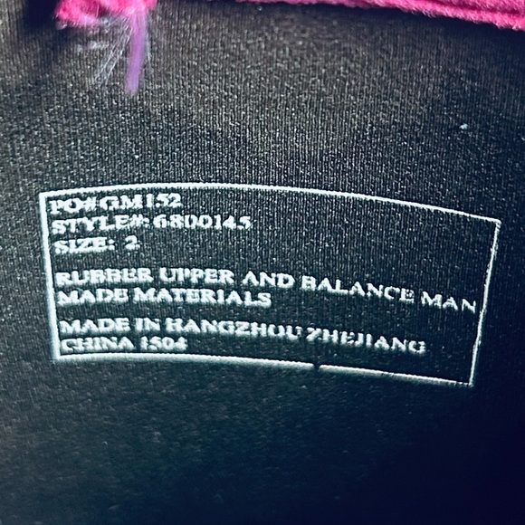 Gander Mountain Kids Camo and Pink Boots - Picture 6 of 6